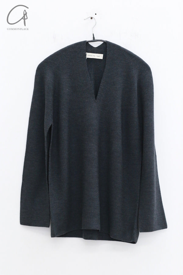 SWAYING 24 Autumn and Winter Seamless V-neck Pullover SW-SW24AW1T31-SH Black